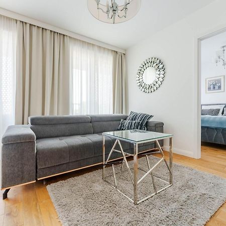 Apart111 Apartament Rodzinny 3 Pokoje - 2 Sypialnie- Sauna, Silownia Kolobrzeg Dış mekan fotoğraf