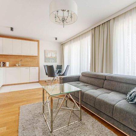 Apart111 Apartament Rodzinny 3 Pokoje - 2 Sypialnie- Sauna, Silownia Kolobrzeg Dış mekan fotoğraf