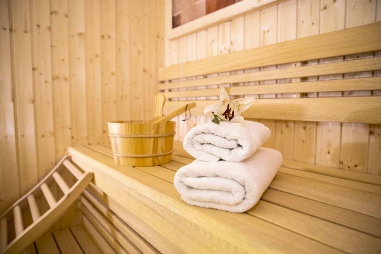 Apart111 Apartament Rodzinny 3 Pokoje - 2 Sypialnie- Sauna, Silownia Kolobrzeg Dış mekan fotoğraf